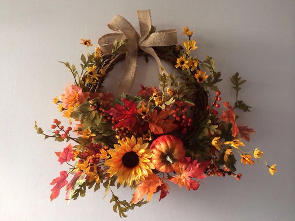 Sunflower & Berry Wreath 60cm